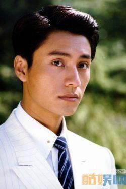 付彪个人资料,才华横溢的艺术家，人生轨迹与成就概览